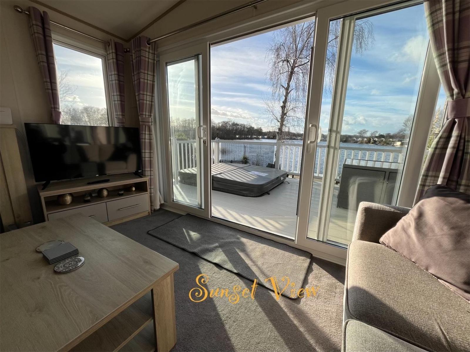 Tattershall Lakes Sunset View Caravan Lakeside, Hot Tub, Garden, Private Fishing Peg & Wifi Exterior photo
