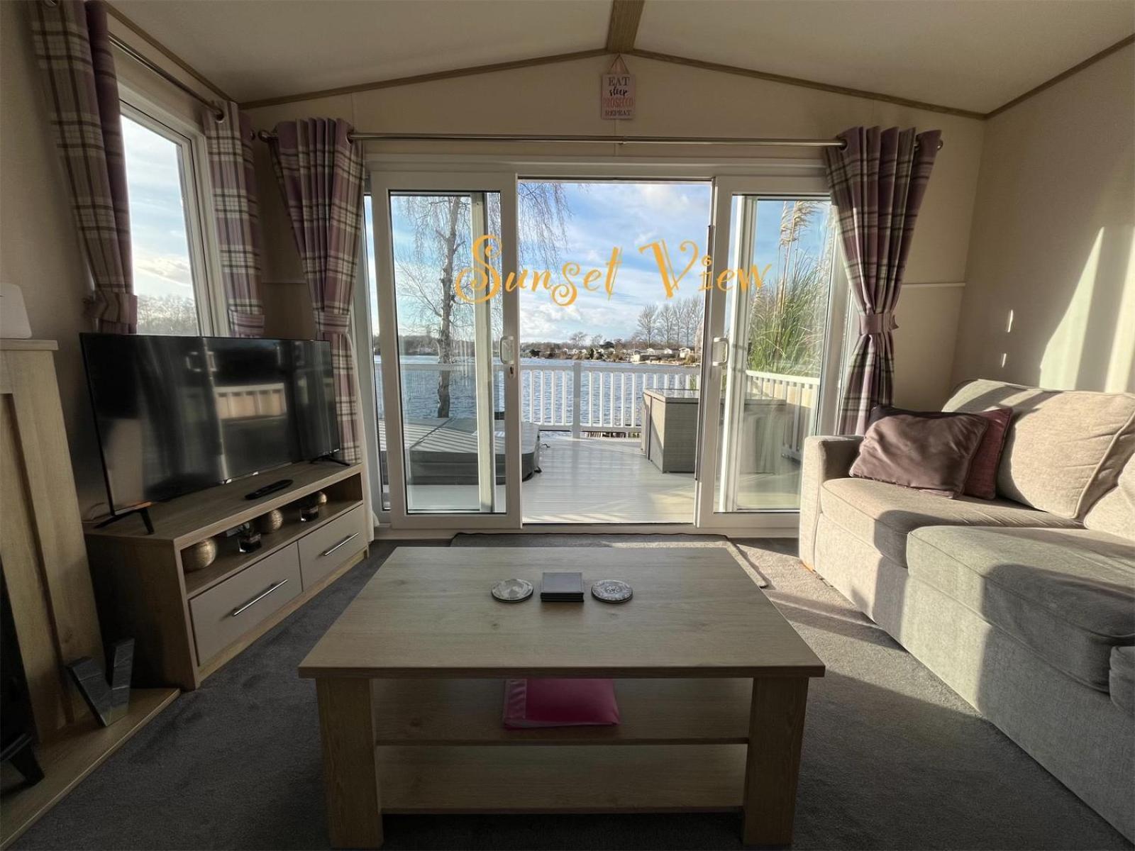 Tattershall Lakes Sunset View Caravan Lakeside, Hot Tub, Garden, Private Fishing Peg & Wifi Exterior photo