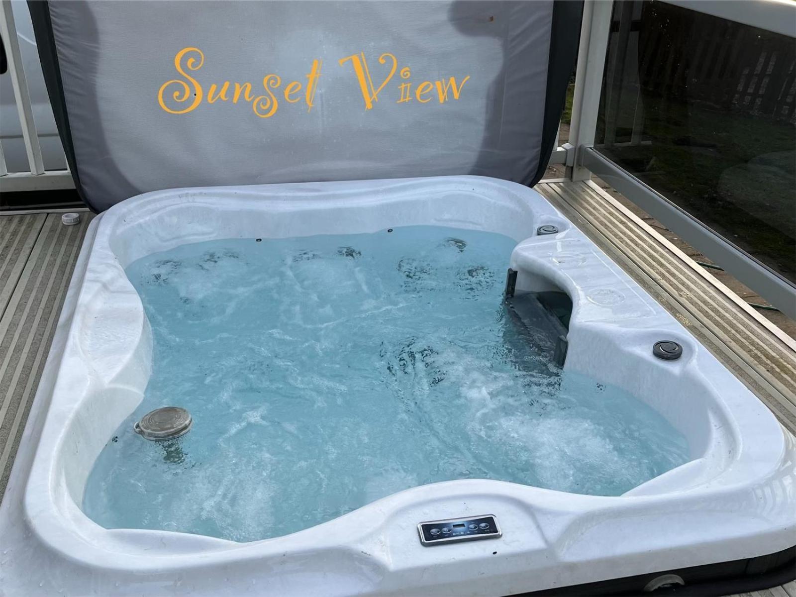 Tattershall Lakes Sunset View Caravan Lakeside, Hot Tub, Garden, Private Fishing Peg & Wifi Exterior photo